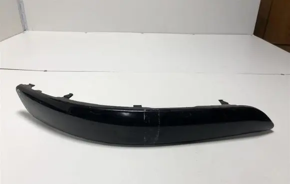 Volkswagen Touran I Front bumper splitter molding 1T0807718B