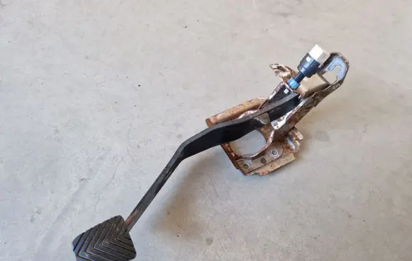 Brake pedal