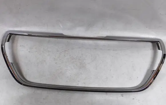 Peugeot 208 I Front bumper upper radiator grill 9810530077 9810529377