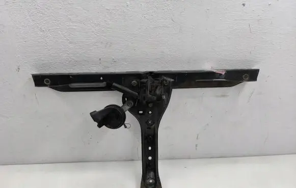 Subaru Forester SJ Radiator support slam panel