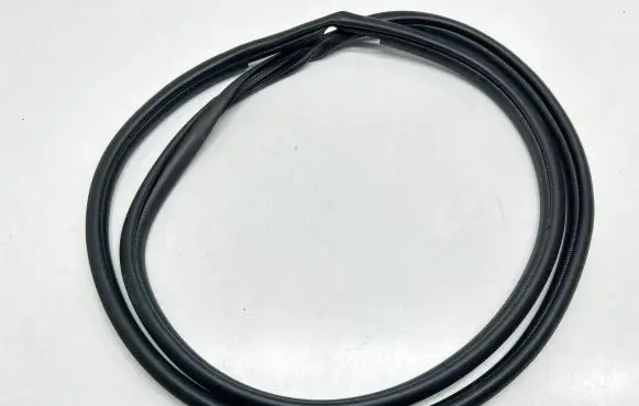 Toyota Yaris Cross Rear door rubber seal (on body) 