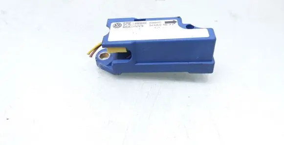 Seat Toledo II (1M) Airbag deployment crash/impact sensor 1J0909606E