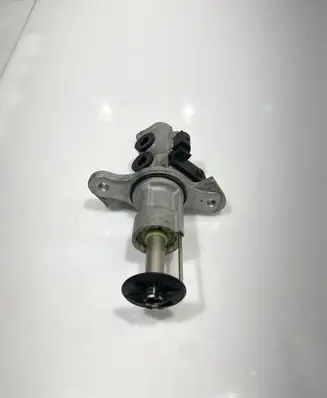 Volkswagen Crafter Master brake cylinder 1K0945459A