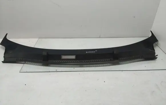 Wiper trim