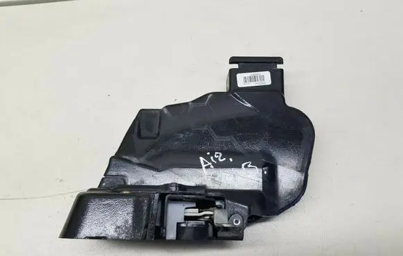 Volvo V50 Rear door lock 30699802 nr5357