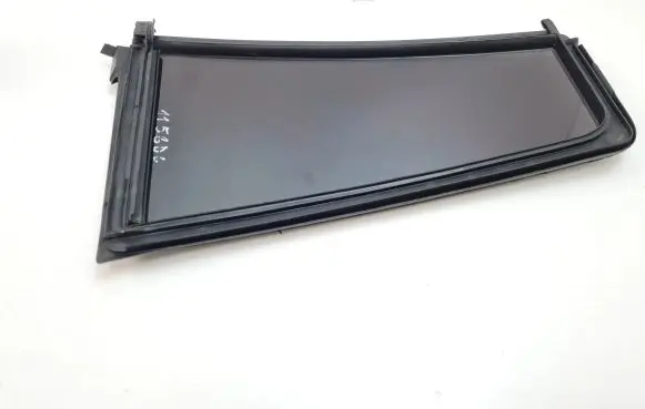 Mercedes-Benz GL X164 Rear vent window glass A1647300655