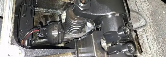 Ford Galaxy Fuel injector 