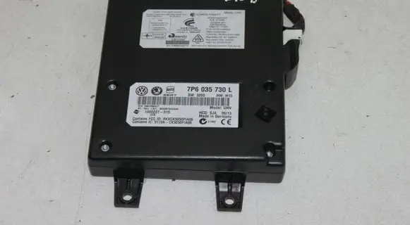 Volkswagen PASSAT B7 Bluetooth control unit module 7P6035730L