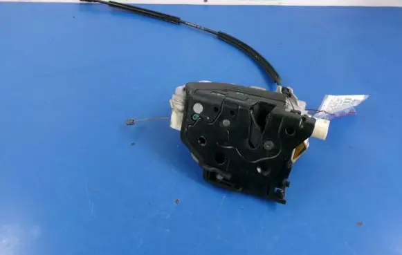 Seat Toledo III (5P) Front door lock 1P1837015
