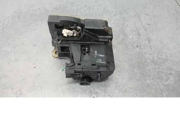 Renault Scenic I Rear door lock