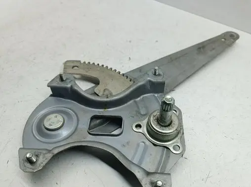 Hyundai i20 (PB PBT) Rear door manual window regulator 