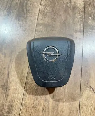 Steering wheel airbag