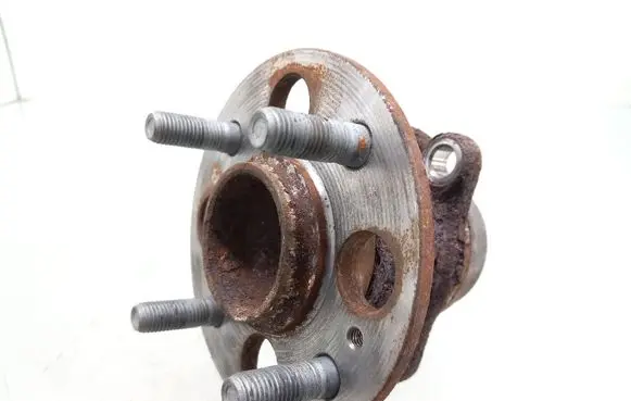 Hyundai i10 Rear wheel hub 527501GXXX