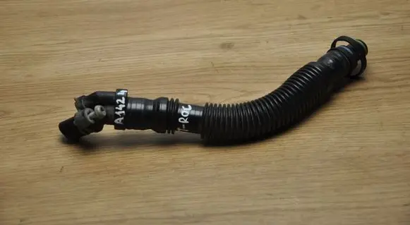 Volkswagen T-Roc Breather hose/pipe 05E103474N