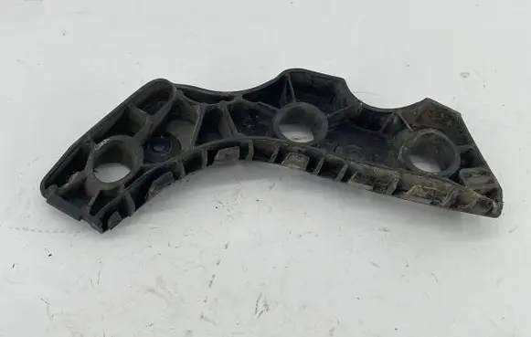 Volkswagen PASSAT CC Front bumper mounting bracket 3C8807184A