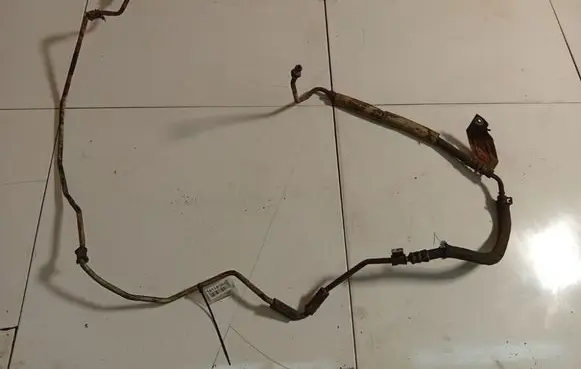 Fiat Freemont Power steering hose/pipe/line 