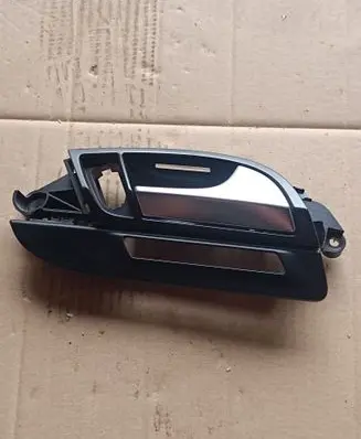 Front door interior handle