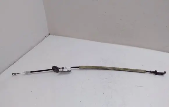 Ford Focus Front door cable line 