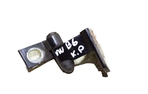 Volkswagen PASSAT B6 Front door upper hinge