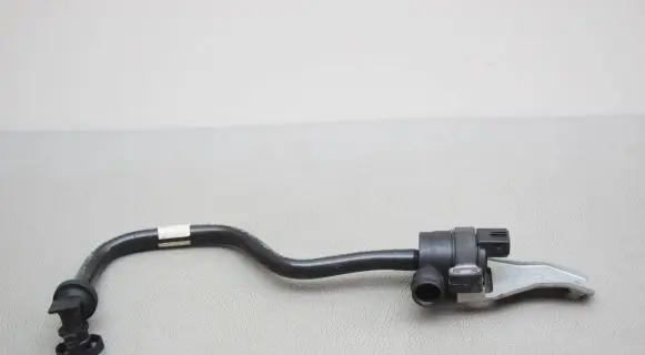 BMW 7 F01 F02 F03 F04 Other engine bay part 7576303