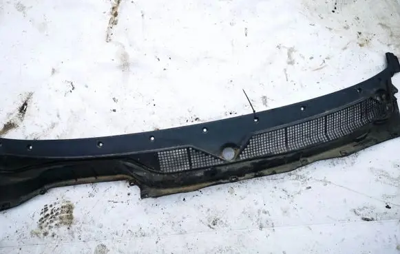 Honda CR-V Wiper trim 74200s10a000 74200-s10-a000