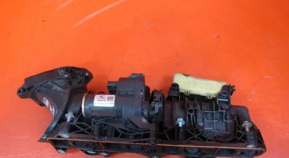 Mercedes-Benz Vito Viano W447 Intake manifold A6540903500 A6549062500 A0005459712