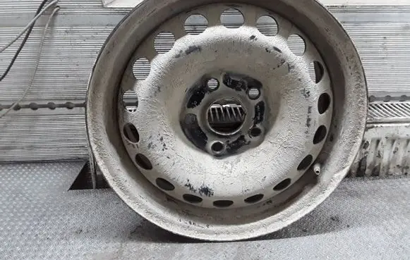 Audi A4 S4 B5 8D R15 steel rim 1K0601027C