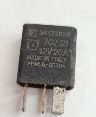 Opel Zafira A Other relay 24432680 12V20A1 70220