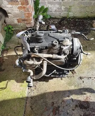 Volkswagen Golf V Engine BRU 037773