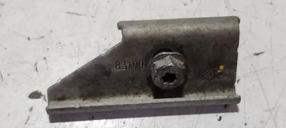 Battery bracket