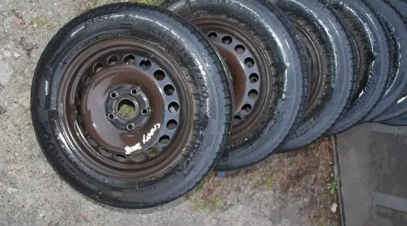 Volkswagen Caddy R16 steel rim 