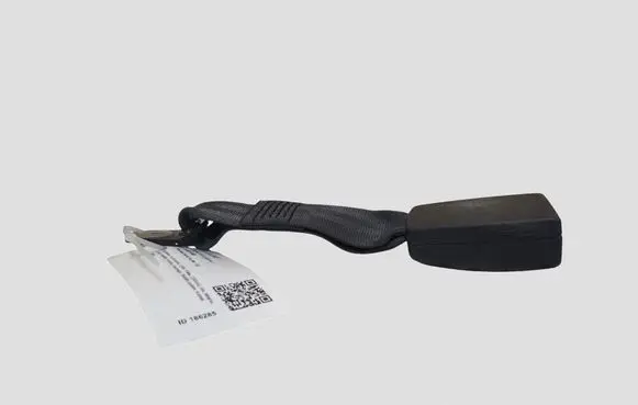 Hyundai Santa Fe Rear seatbelt buckle 07042405