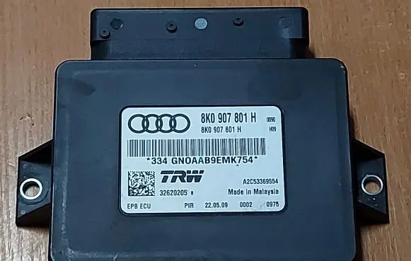 Audi A4 S4 B8 8K Hand brake control module 8K0907801H