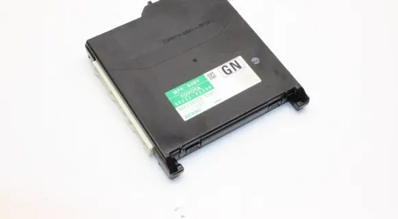Toyota Auris E180 Comfort/convenience module 89221-02350