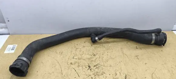 BMW 5 E60 E61 Engine coolant pipe/hose 7787449