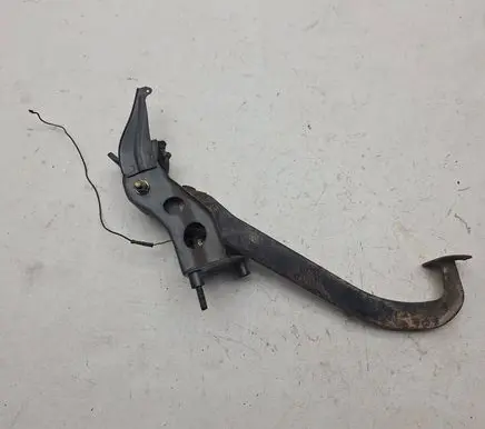 Toyota Land Cruiser (BJ70) Clutch pedal 