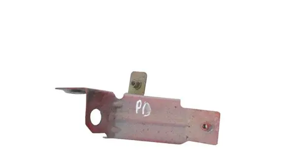 Porsche Cayenne (92A) Fender mounting bracket 7P5805604A