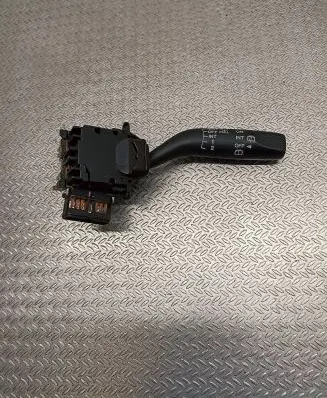 Mazda 323 F Wiper control stalk 17B122