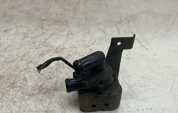 BMW 5 F10 F11 Electric auxiliary coolant/water pump 17669711 704077140 9239313