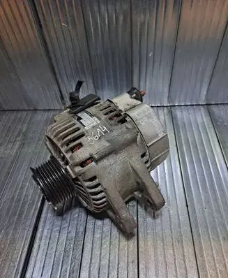 KIA Sorento Generator/alternator 373004A300 2V110A 021319212