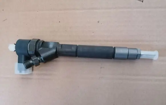 Nissan Interstar Fuel injector 0986435106