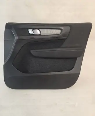 Volvo XC40 Front door card panel trim 32282669