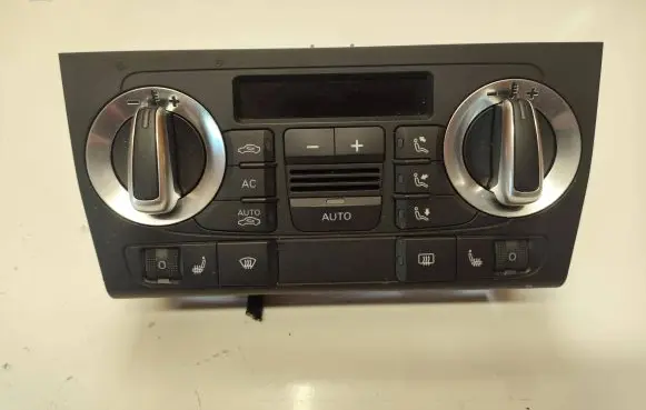 Audi A3 S3 A3 Sportback 8P Climate control unit 8P0820043BN A2C53380927