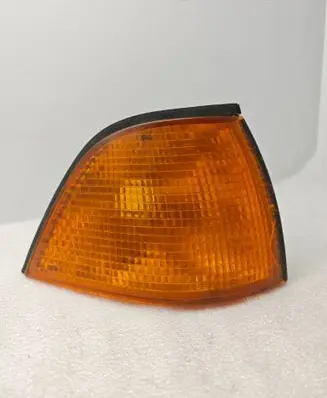BMW 3 E36 Front indicator light 1393278 0152639 8580537