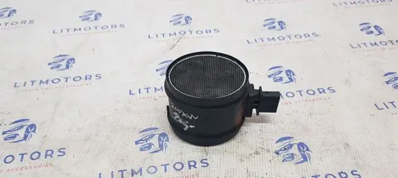 BMW 5 E60 E61 Mass air flow meter 7793633