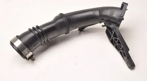 Volvo V40 Intercooler hose/pipe AV6Q-9351-BC
