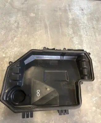 Audi A6 S6 C6 4F Fuse box cover 4F1907613