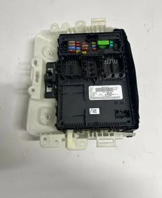 Ford Bronco BSM Control unit LU5T15604FCCE LU5T15604 BCMK1TASY