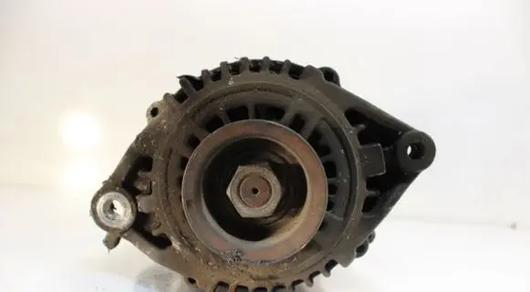 Nissan Primera Generator/alternator LR180-768