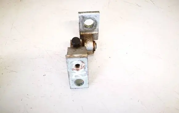 Front door upper hinge